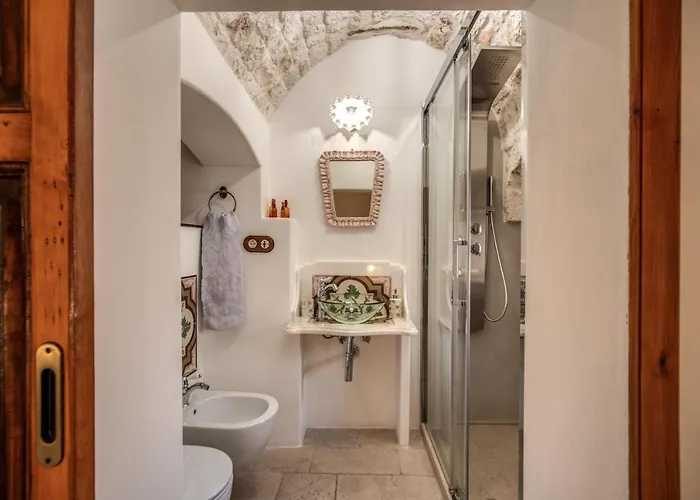 Palazzo Stunis - Dimora Di Charme 4* אוסטוני