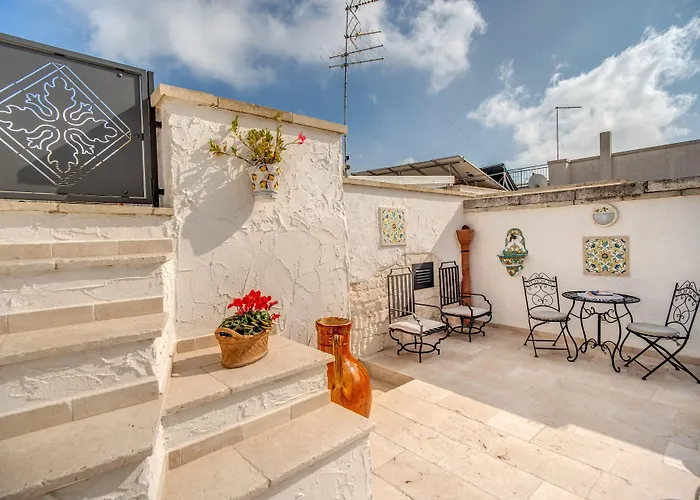 Palazzo Stunis - Dimora Di Charme לינה וארוחת בוקר 4*