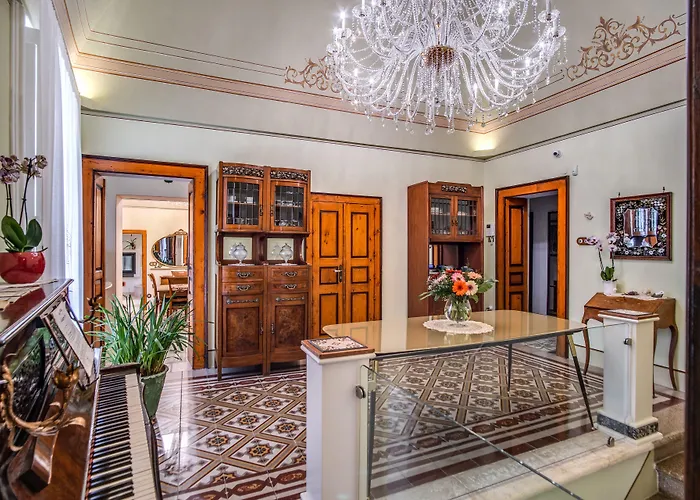 לינה וארוחת בוקר Palazzo Stunis - Dimora Di Charme