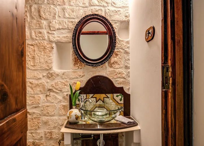 לינה וארוחת בוקר Palazzo Stunis - Dimora Di Charme 4*
