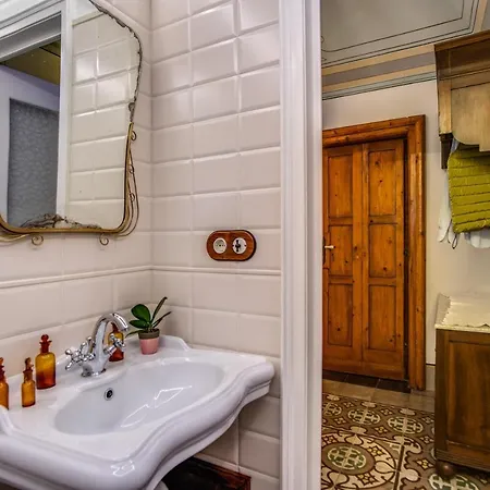 Palazzo Stunis - Dimora Di Charme 3* Ostuni