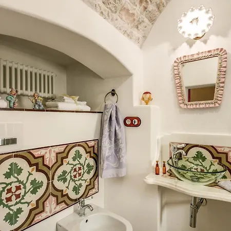 Palazzo Stunis - Dimora Di Charme 3* Ostuni