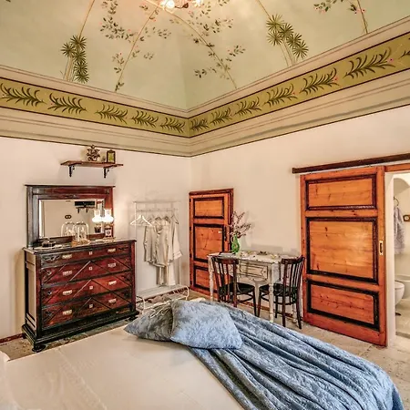 Palazzo Stunis - Dimora Di Charme 4*