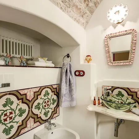 فندق مبيت وإفطار Palazzo Stunis - Dimora Di Charme أوستوني