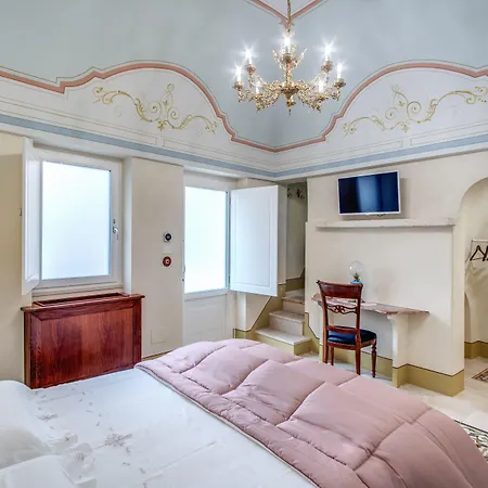 Bed & Breakfast Palazzo Stunis - Dimora Di Charme 4*