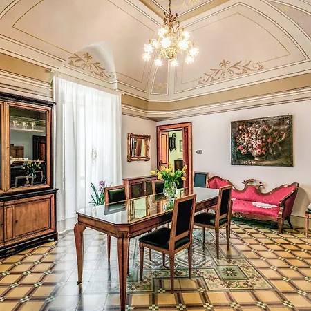 Palazzo Stunis - Dimora Di Charme 4*
