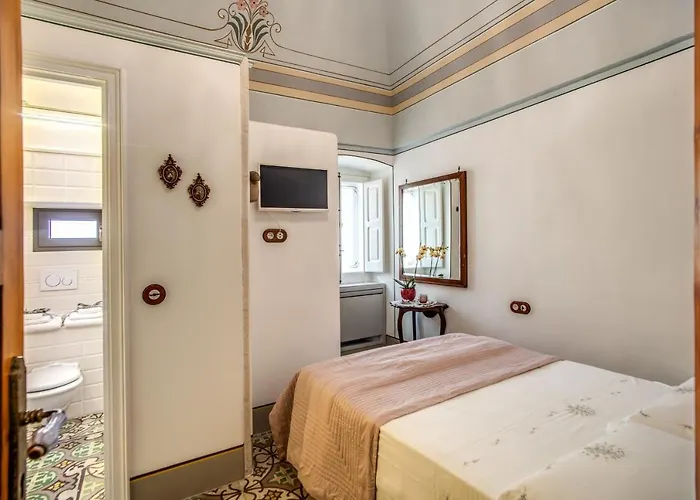 Alojamento de Acomodação e Pequeno-almoço Palazzo Stunis - Dimora Di Charme 4*