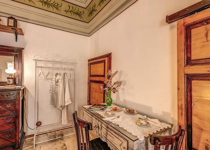 Palazzo Stunis - Dimora Di Charme 4*
