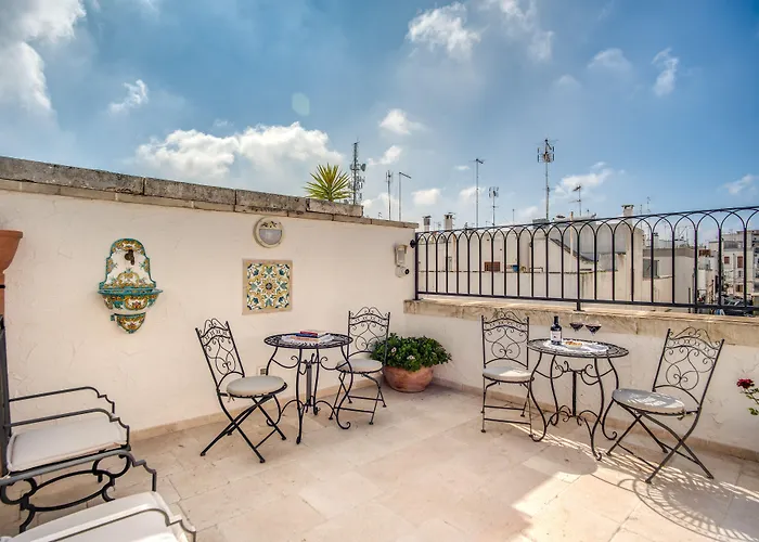 Palazzo Stunis - Dimora Di Charme Alojamento de Acomodação e Pequeno-almoço Ostuni