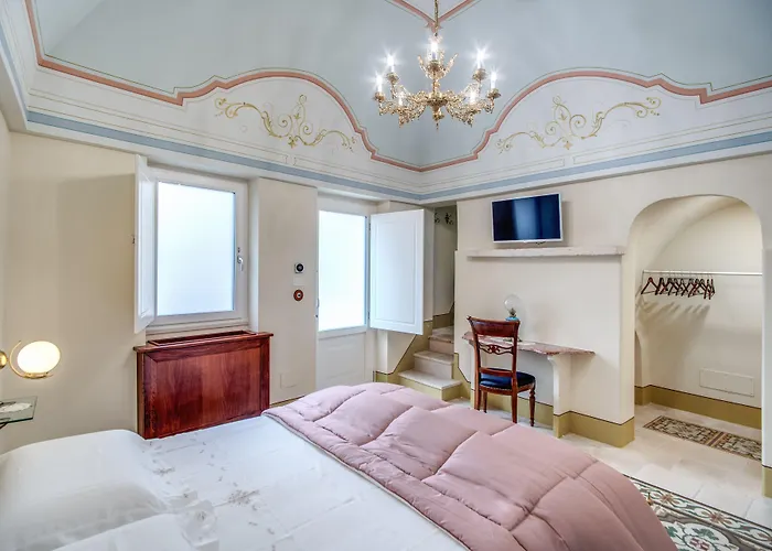 Alojamento de Acomodação e Pequeno-almoço Palazzo Stunis - Dimora Di Charme 4*